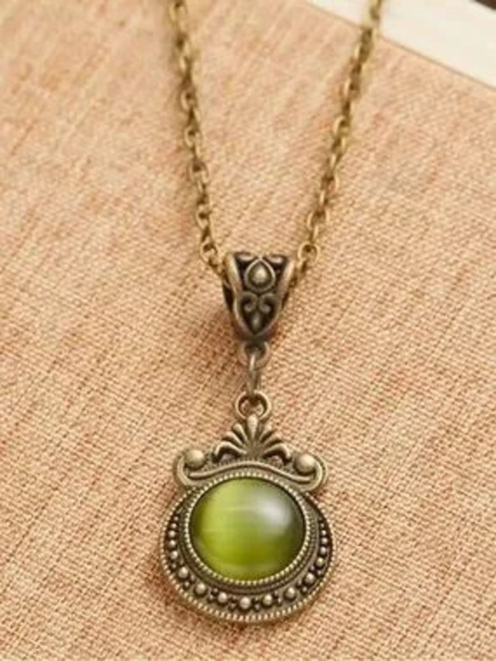Anthropologie Green Cat's Eye Antique Gold-Tone Pendant Necklace